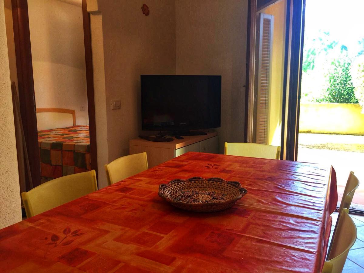 Residence Olimpo Santa Teresa Gallura Kültér fotó