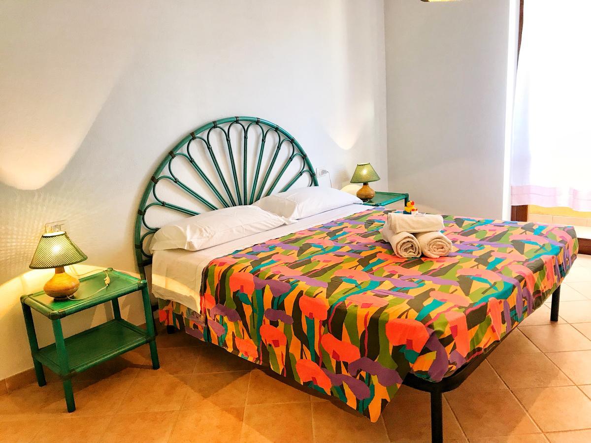 Residence Olimpo Santa Teresa Gallura Kültér fotó